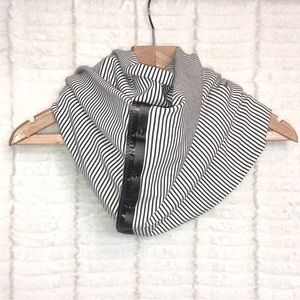 Lululemon Scarf  Rulu | Color: Gray/White  | Size: Os